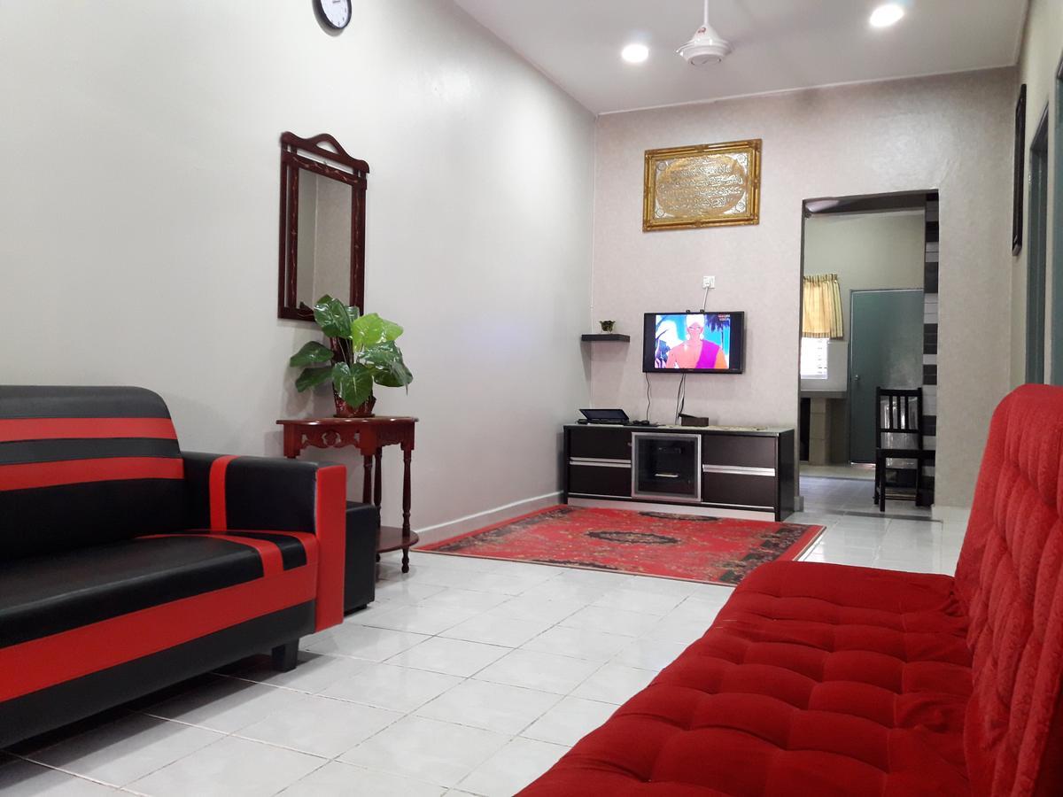 Homestay Bahau Jempol エクステリア 写真